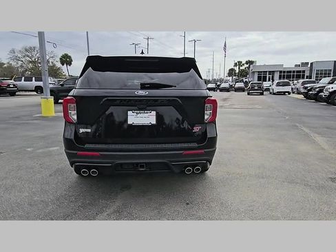 Used 2022 Ford Explorer ST w/ Equipment Group 401A AWD/4WD image 31