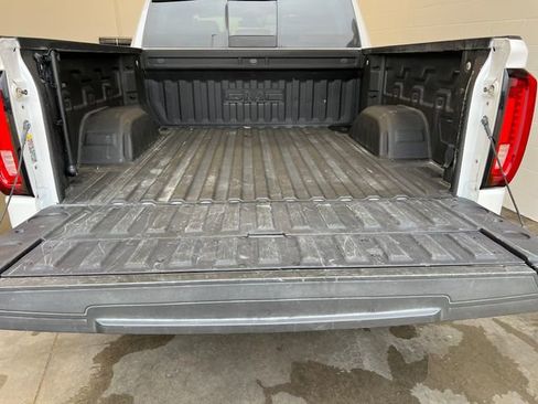 Certified 2023 GMC Sierra 1500 SLT w/ SLT Premium Package image 8