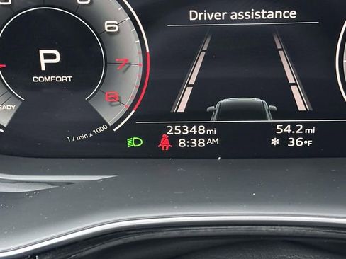 Used 2023 Audi Q7 2.0T Premium w/ Convenience Package image 25