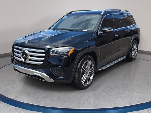 Used 2024 Mercedes-Benz GLS 450 4MATIC image 1