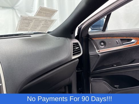 Used 2019 Lincoln Nautilus Reserve image 31