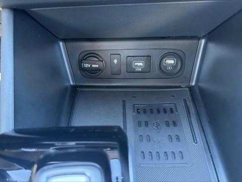 Used 2022 Hyundai Sonata Limited image 35