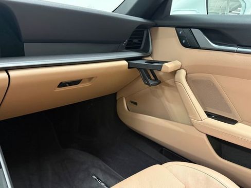Certified 2024 Porsche 911 Carrera RWD image 30