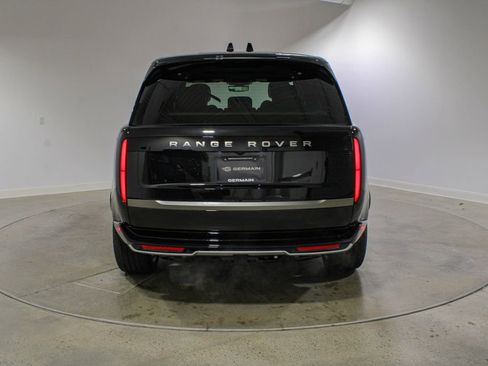 New 2026 Land Rover Range Rover Long Wheelbase SE AWD/4WD image 4