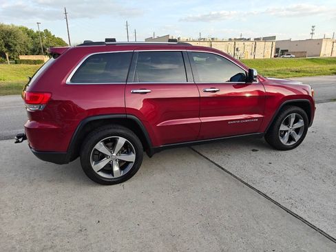 Used 2014 Jeep Grand Cherokee Limited w/ Luxury Group II AWD/4WD image 5