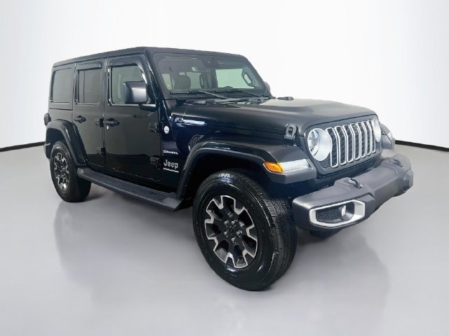 Used 2024 Jeep Wrangler Unlimited Sahara w/ Technology Group AWD/4WD image 22