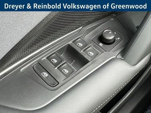 New 2026 Volkswagen Tiguan SE AWD/4WD image 23