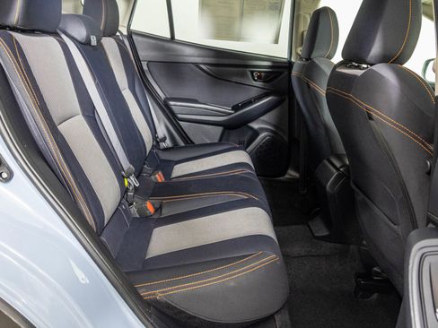 Used 2022 Subaru Crosstrek 2.0i Premium w/ Moonroof Package image 40