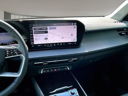New 2026 Audi Q3 quattro 2.0T AWD/4WD image 7