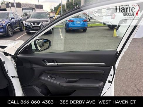 Certified 2019 Nissan Altima 2.5 SV AWD/4WD image 28