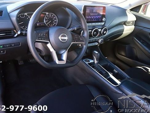 Used 2024 Nissan Sentra SV image 13