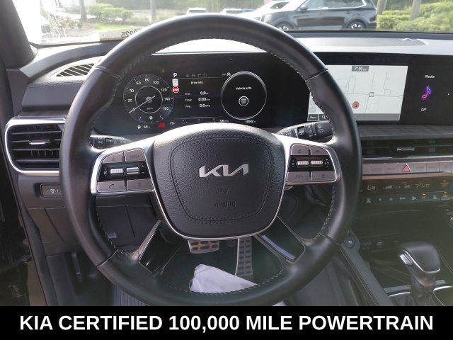 Certified 2025 Kia Telluride SX w/ SX Captain's Chair Package FWD image 11