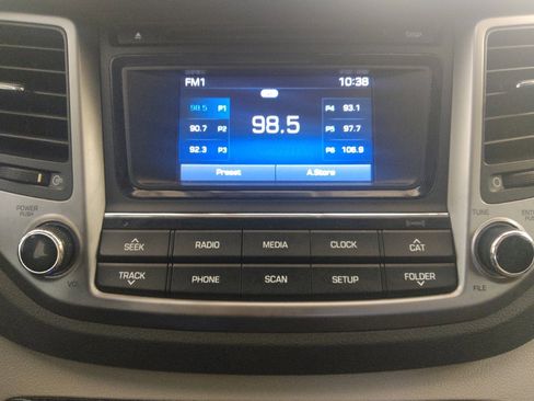 Used 2017 Hyundai Tucson SE FWD image 25