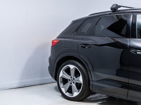 Used 2025 Audi Q4 e-tron Premium Plus w/ Premium Plus AWD/4WD image 11