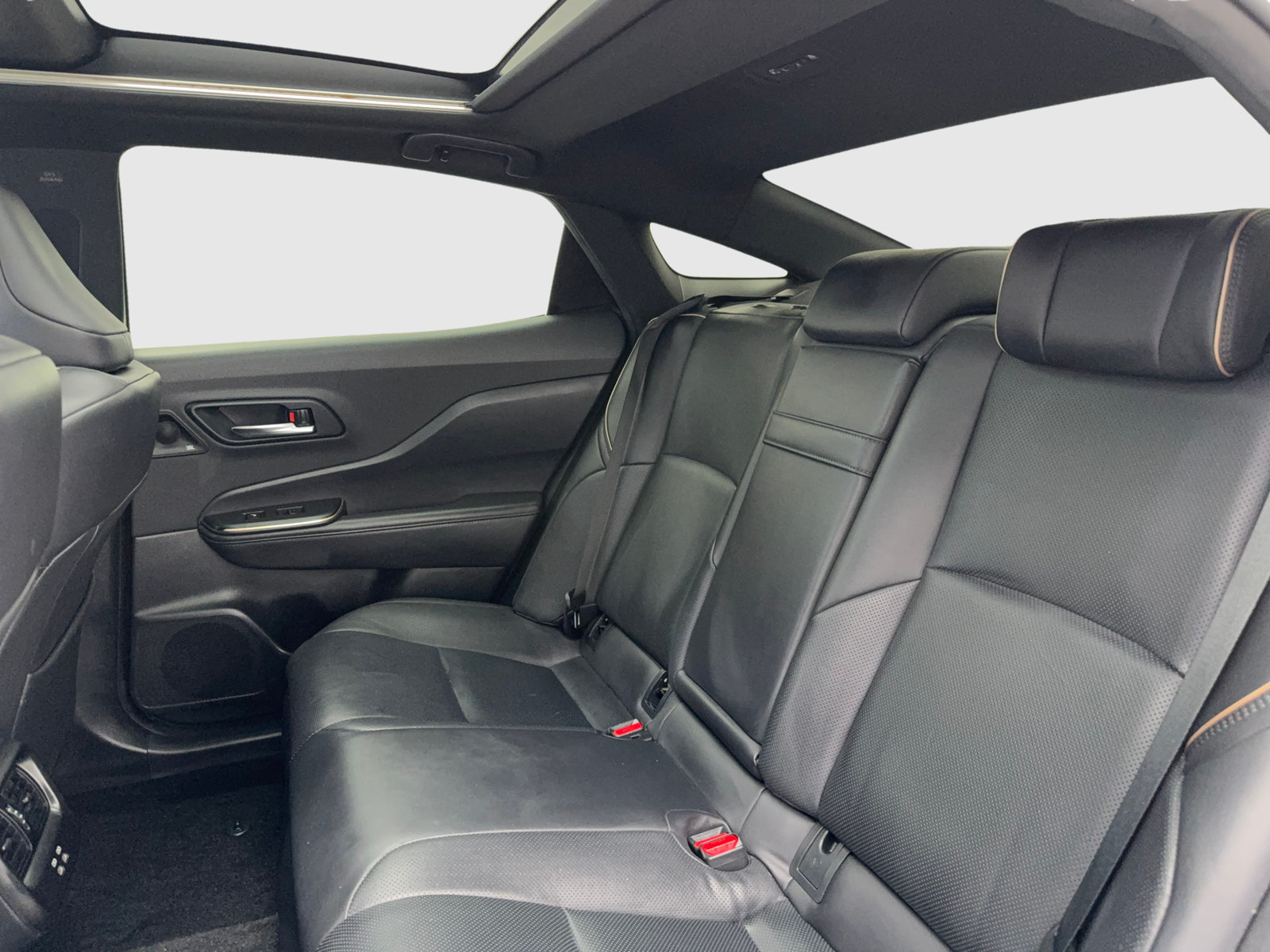 Used 2023 Toyota Crown AWD/4WD image 34