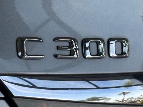 Used 2015 Mercedes-Benz C 300 Sedan image 5