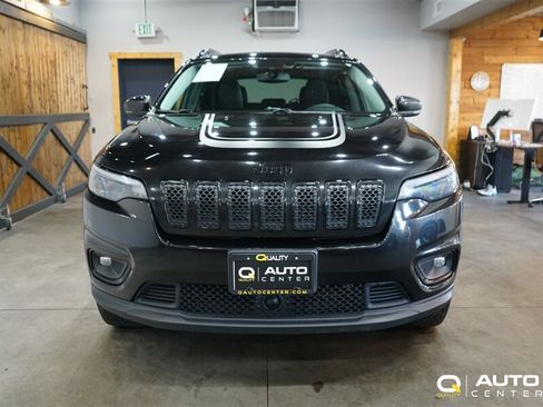 Used 2022 Jeep Cherokee Sport AWD/4WD image 2