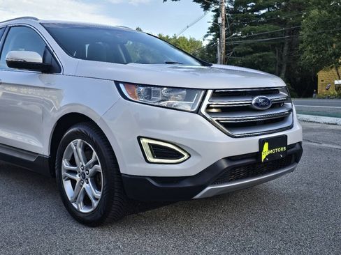 Used 2017 Ford Edge Titanium w/ Technology Package AWD/4WD image 9