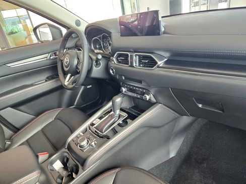 New 2025 MAZDA CX-5 Carbon Edition image 5