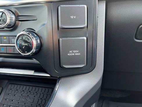 New 2025 Ford F150 Lariat w/ Equipment Group 502A High image 28