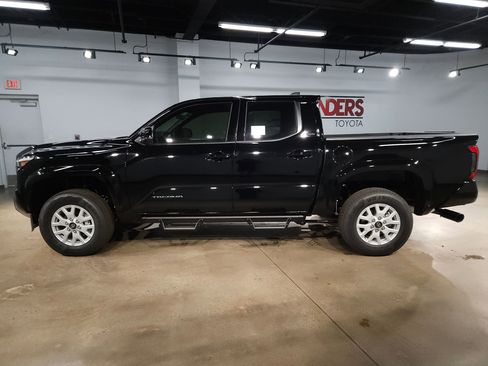 New 2026 Toyota Tacoma SR5 AWD/4WD image 4