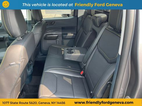 Used 2025 Ford Maverick Lobo AWD/4WD image 31