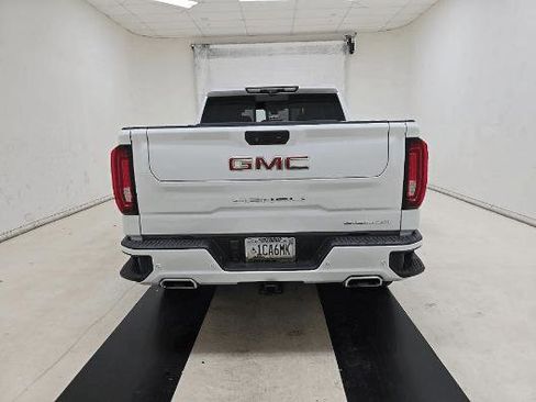Used 2021 GMC Sierra 1500 Denali w/ Denali Ultimate Package AWD/4WD image 9