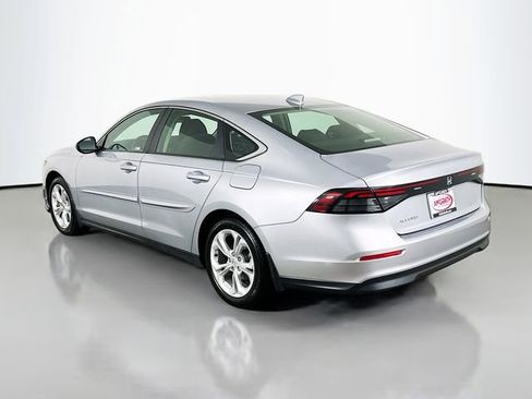 Certified 2025 Honda Accord LX image 15