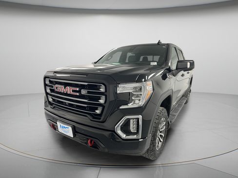 Used 2019 GMC Sierra 1500 AT4 w/ Off Road Performance Package AWD/4WD image 4
