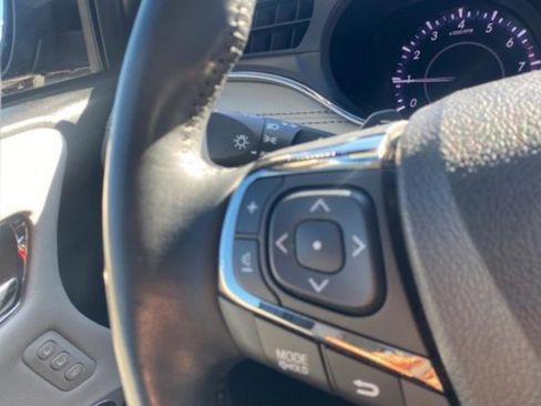 Used 2017 Toyota Avalon Limited image 20