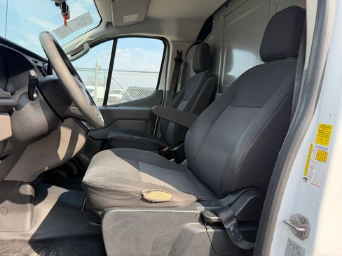 Used 2020 Ford Transit 150 Low Roof RWD image 11