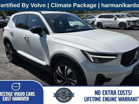 Used 2024 Volvo XC40 B5 Plus w/ Protection Package Premier AWD/4WD image 1
