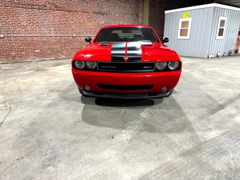 Used 2009 Dodge Challenger SRT8 w/ SRT Option Group II image 3