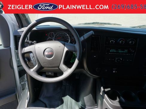Used 2024 GMC Savana 2500 w/ Driver Convenience Package RWD image 12