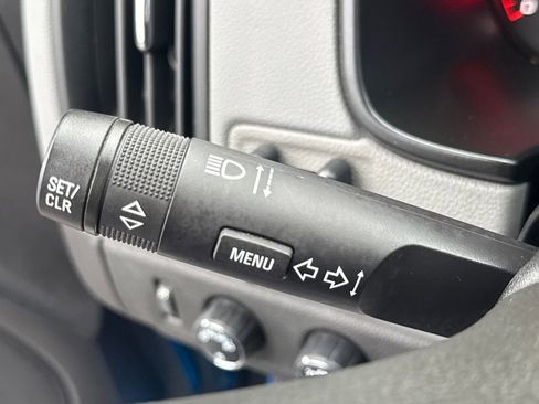 Used 2021 Chevrolet Colorado W/T w/ Custom Special Edition image 35