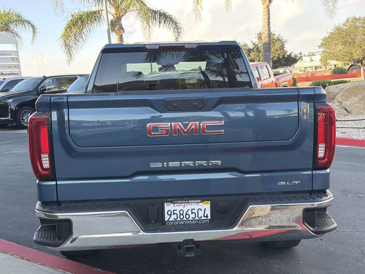 Used 2024 GMC Sierra 1500 SLT AWD/4WD image 6