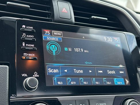 Used 2021 Honda Civic EX image 16