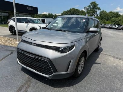 Used 2024 Kia Soul LX