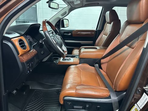 Used 2014 Toyota Tundra 1794 Edition AWD/4WD image 20