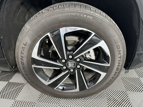 Used 2025 Buick Enclave Sport Touring image 10