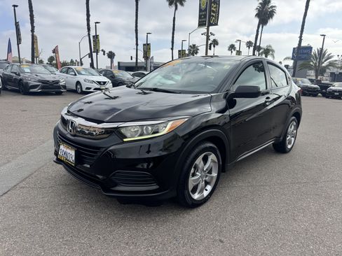 Used 2022 Honda HR-V LX image 3