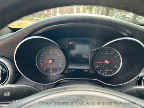 Used 2018 Mercedes-Benz C 300 4MATIC Sedan image 45