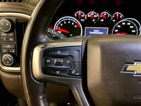 Used 2019 Chevrolet Silverado 1500 LT w/ All-Star Edition AWD/4WD image 17
