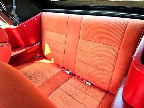 Used 1988 Ford Mustang LX image 10