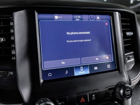 Used 2024 RAM 3500 Tradesman w/ Chrome Appearance Group image 24