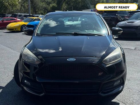 Used 2017 Ford Focus ST FWD image 7
