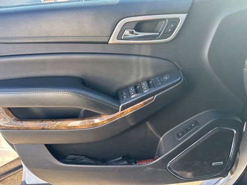 Used 2016 GMC Yukon XL Denali w/ Open Road Package AWD/4WD image 13