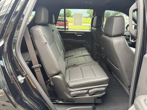 Used 2026 Chevrolet Tahoe LT AWD/4WD image 26