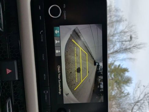 Used 2025 Honda HR-V LX image 24