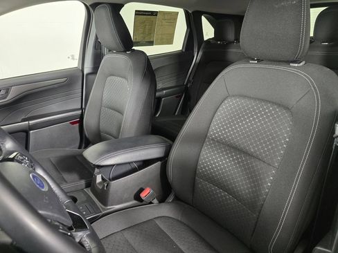 Used 2025 Ford Escape Active AWD/4WD image 21